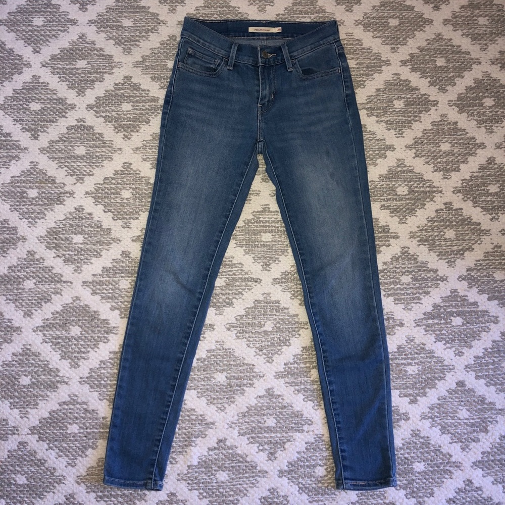 Levi’s Jeans